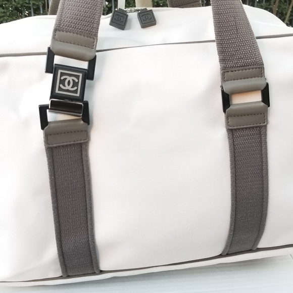 Chanel Rare Sports Line White Canvas Vintage Boston 40 duffle Carryall Tote bag - Picture 14 of 16